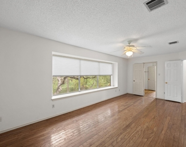 6018 La Naranja Ln - Photo Thumbnail 10