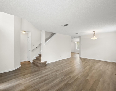 6018 La Naranja Ln - Photo Thumbnail 5