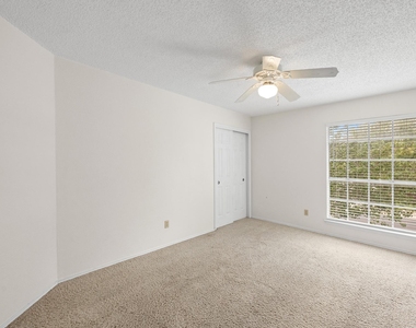 6018 La Naranja Ln - Photo Thumbnail 19