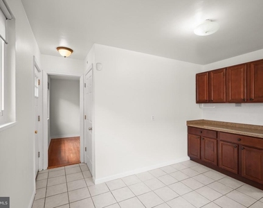 10903 Stillwater Avenue - Photo Thumbnail 16