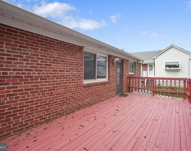 10903 Stillwater Avenue - Photo Thumbnail 30