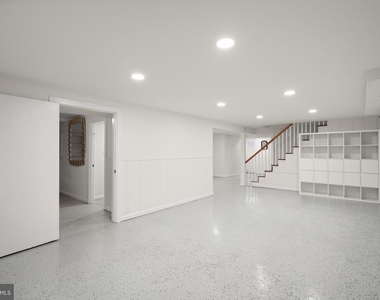 10903 Stillwater Avenue - Photo Thumbnail 21