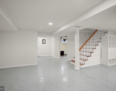 10903 Stillwater Avenue - Photo Thumbnail 26