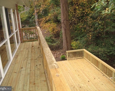8 Carderock Court - Photo Thumbnail 19