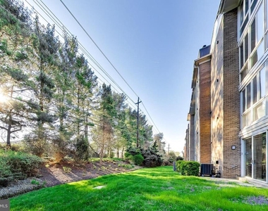 5707 Brewer House Circle - Photo Thumbnail 27