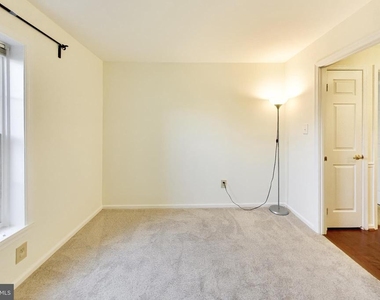 5707 Brewer House Circle - Photo Thumbnail 21