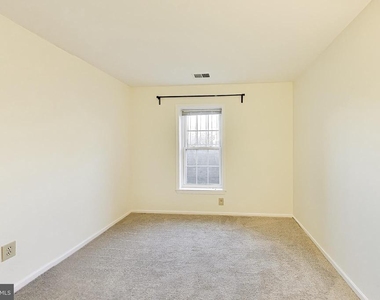 5707 Brewer House Circle - Photo Thumbnail 20