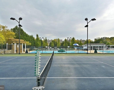 340 Hart Mews - Photo Thumbnail 27