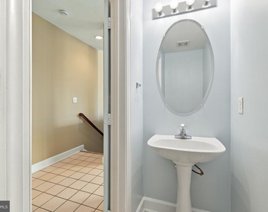 340 Hart Mews - Photo Thumbnail 3