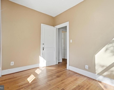 605 Ethan Allen Avenue - Photo Thumbnail 15