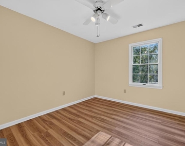 2512 Locustwood Place - Photo Thumbnail 17