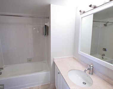 10101 Grosvenor Place - Photo Thumbnail 13