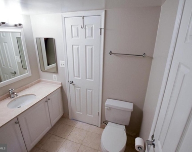 10101 Grosvenor Place - Photo Thumbnail 12
