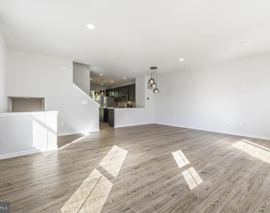 13264 Dowdens Ridge Drive - Photo Thumbnail 7