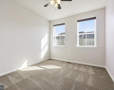 13264 Dowdens Ridge Drive - Photo Thumbnail 24
