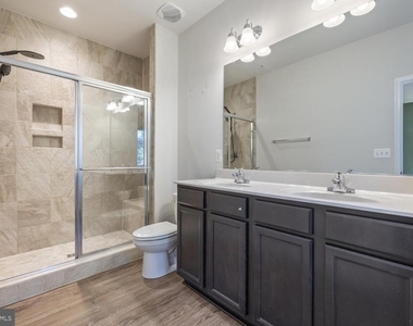 13264 Dowdens Ridge Drive - Photo Thumbnail 30