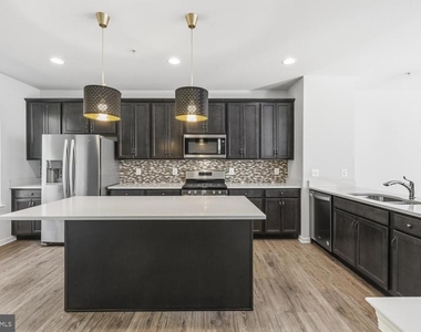 13264 Dowdens Ridge Drive - Photo Thumbnail 16