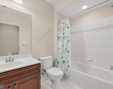 22805 Broadway Avenue - Photo Thumbnail 27