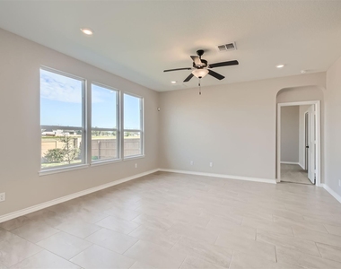 216 Deer Crest Dr - Photo Thumbnail 5