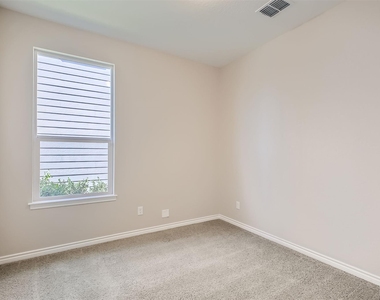 216 Deer Crest Dr - Photo Thumbnail 19