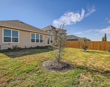 216 Deer Crest Dr - Photo Thumbnail 26