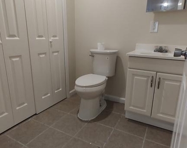 641 Berwick Court - Photo Thumbnail 22