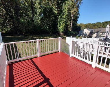641 Berwick Court - Photo Thumbnail 7