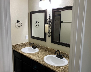120 Pahala Ct - Photo Thumbnail 9