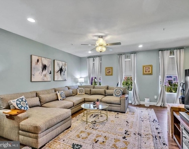 11228 Saint Luke Drive - Photo Thumbnail 16