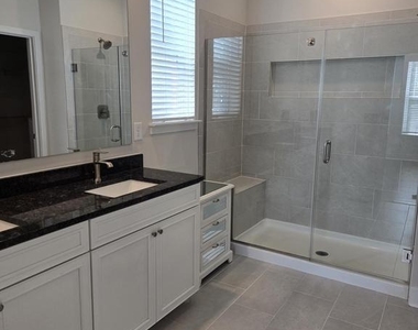 3954 Katmai Street - Photo Thumbnail 8
