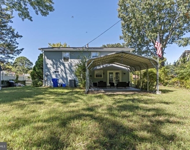 1015 Floyd Avenue - Photo Thumbnail 35
