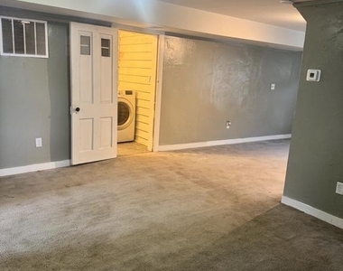 7267 Benedict Avenue - Photo Thumbnail 10