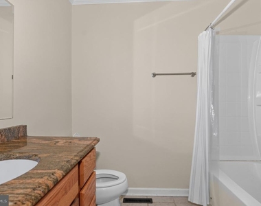 12846 Homestead Lane - Photo Thumbnail 9