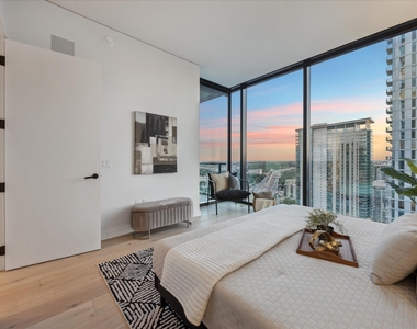 610 Davis St - Photo Thumbnail 13
