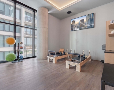 610 Davis St - Photo Thumbnail 35