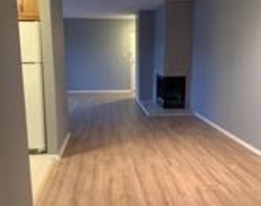 11914 Tarragon Road - Photo Thumbnail 13