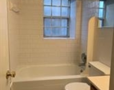 11914 Tarragon Road - Photo Thumbnail 7