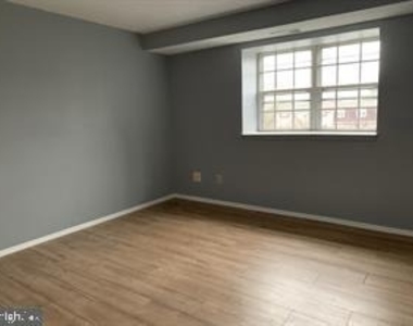 11914 Tarragon Road - Photo Thumbnail 9