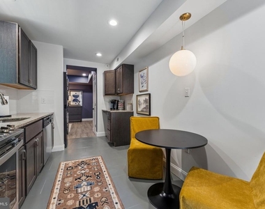 1709 Bank Street - Photo Thumbnail 12