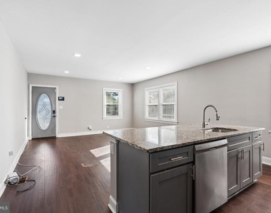 6716 Danville Avenue - Photo Thumbnail 24