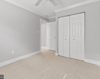 325 Rambling Ridge Court - Photo Thumbnail 23