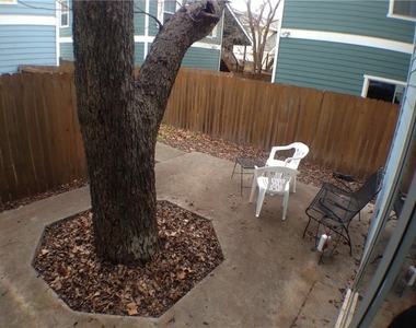 606 E 54th St - Photo Thumbnail 12