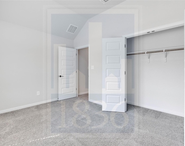 160 Sangaree Dr - Photo Thumbnail 18