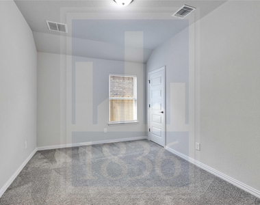 160 Sangaree Dr - Photo Thumbnail 23
