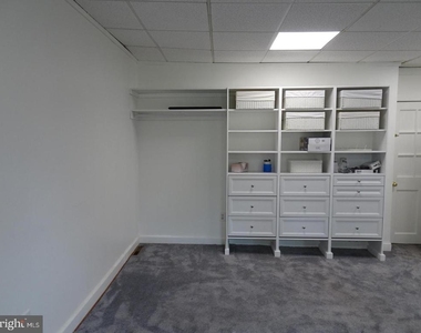120 Delaware Street - Photo Thumbnail 3