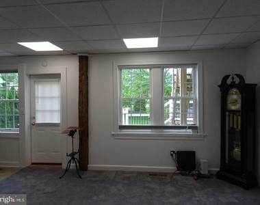 120 Delaware Street - Photo Thumbnail 12