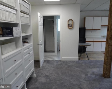 120 Delaware Street - Photo Thumbnail 4