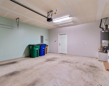 6400 Rafferty Ln - Photo Thumbnail 28