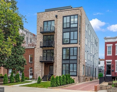 1516 East Capitol Street Ne - Photo Thumbnail 39