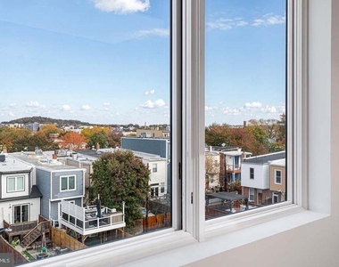 1516 East Capitol Street Ne - Photo Thumbnail 11